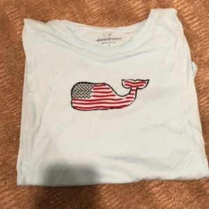 Vineyard vines T-shirt